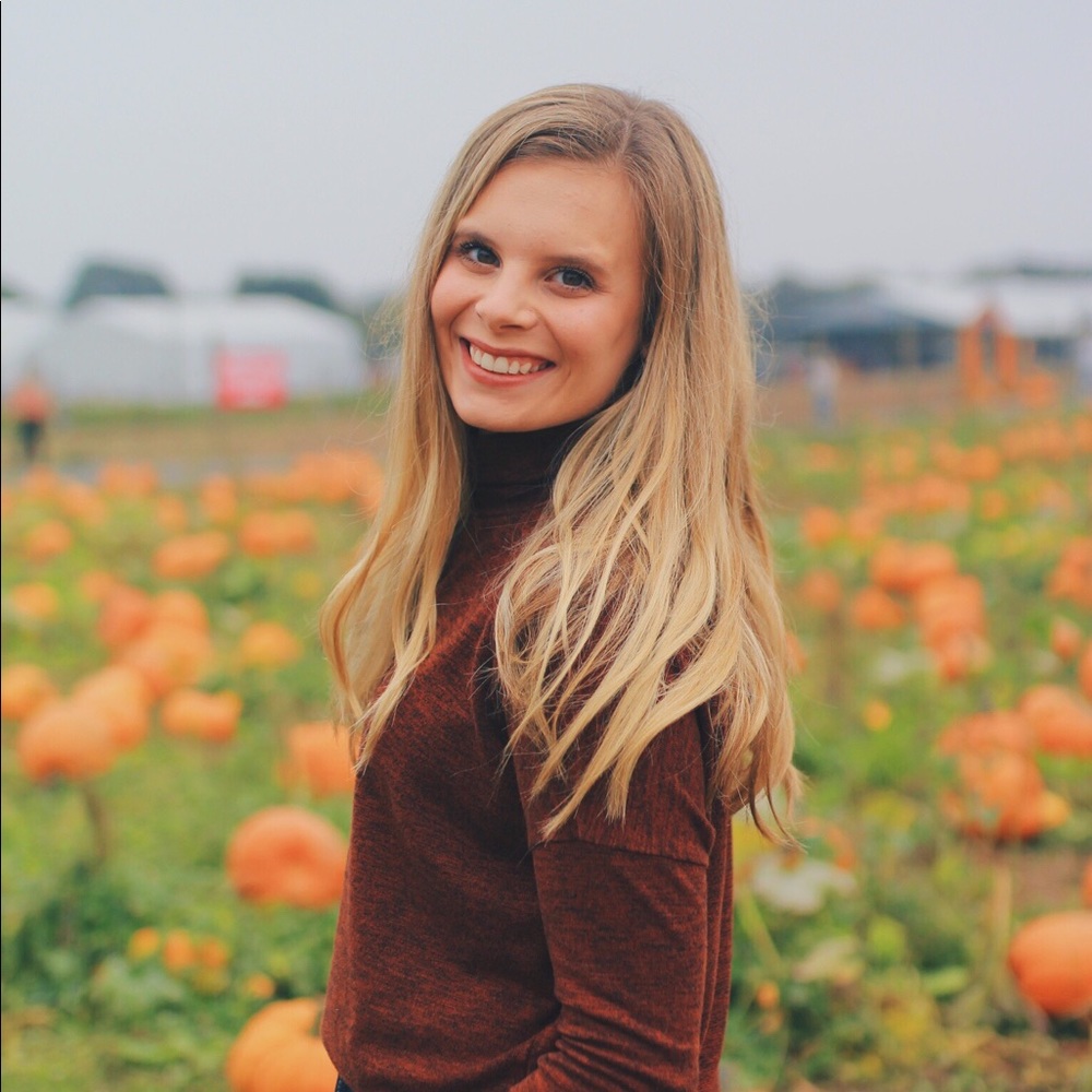 Meet your Posher, Hope
